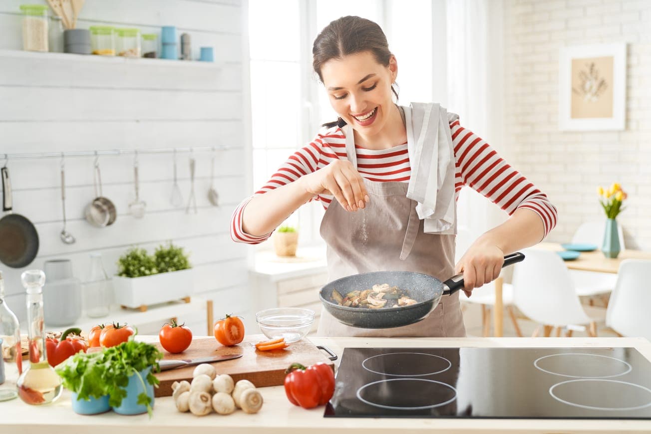 Meal Tracker & Social Support